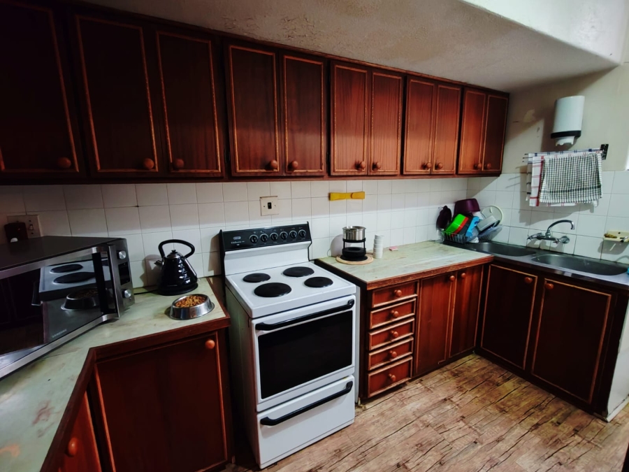 2 Bedroom Property for Sale in Potchefstroom North West